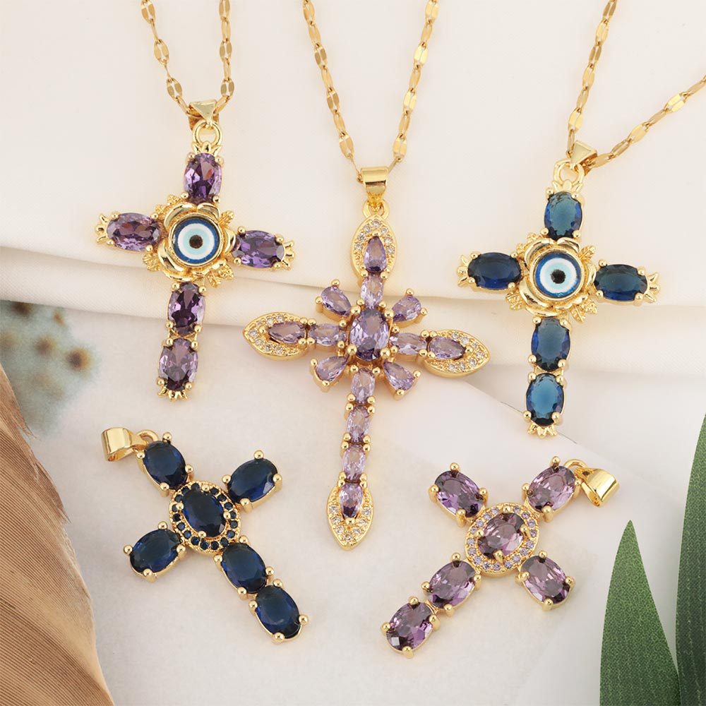Cross-border Honglu copper micro-inlaid zircon European and American colored cross pendant, versatile and elegant lip chain wholesale Application Scenario