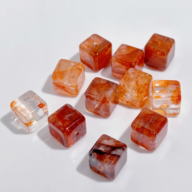 Gomas naturales cristales florales grandes cubos de azúcar perlas sueltas perlas de resina perlas de vidrio perlas accesorios Application Scenario
