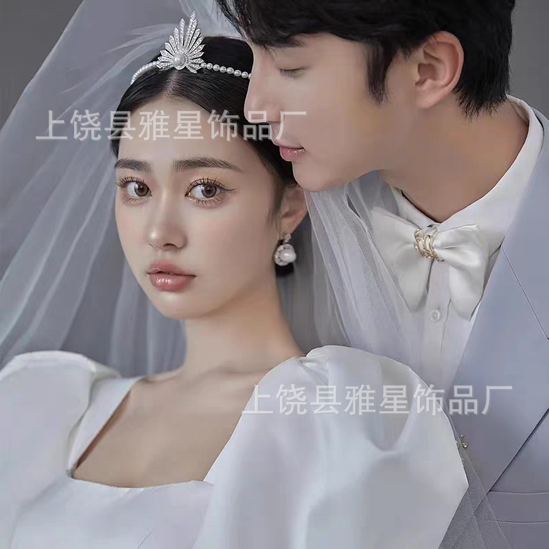 New makeup and styling decorative paintings, makeup school classroom murals, bride makeup promotional posters, makeup and styling Specification image