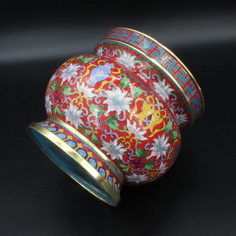 Beijing Cloisonne vintage collectibles traditional copper body cloisonne enamel polished 8-inch auspicious eight-treasure incense burner Application Scenario