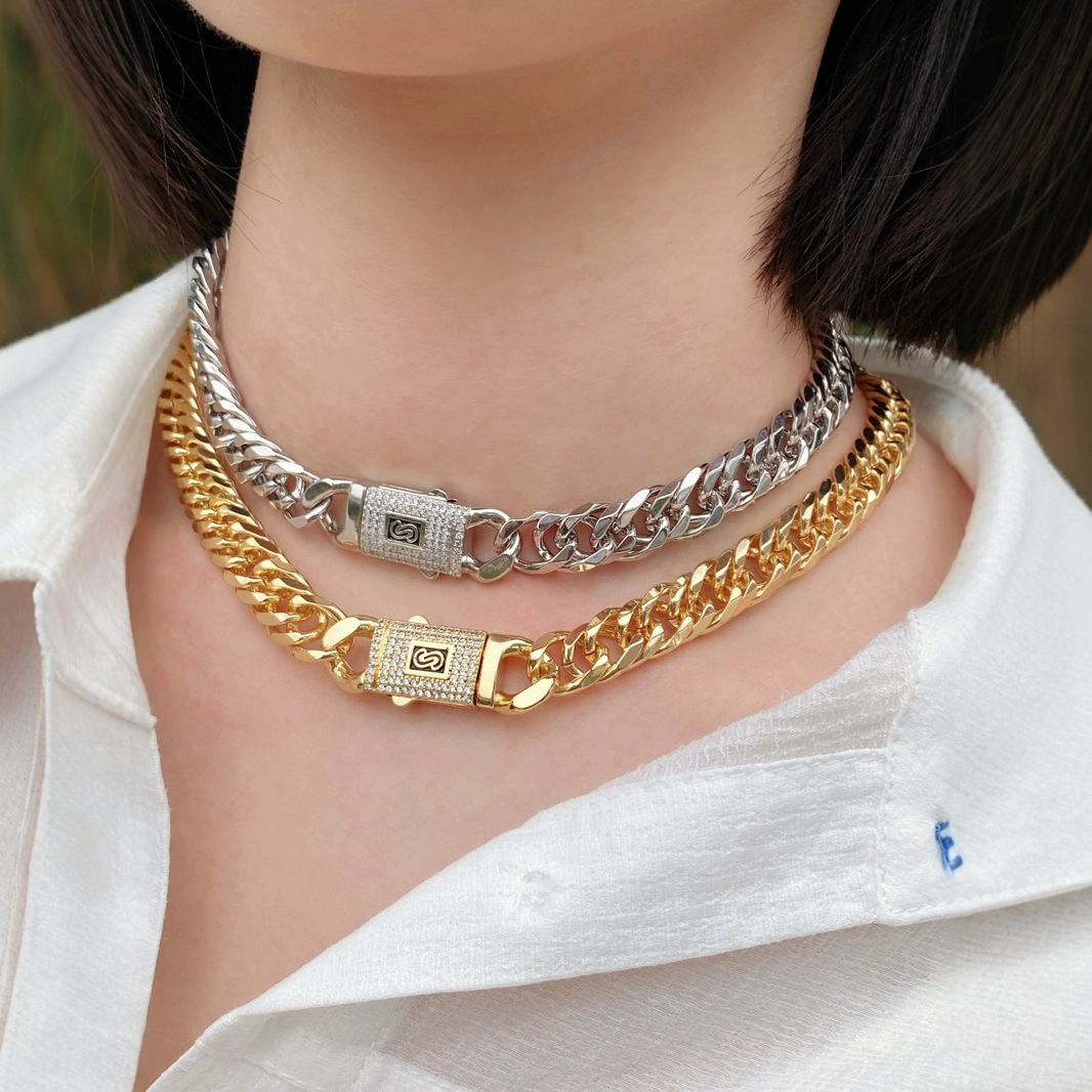 Wholesale of high-end European and American metal Cuban chain men's and women's individual hip-hop style thick chain bracelets and necklaces