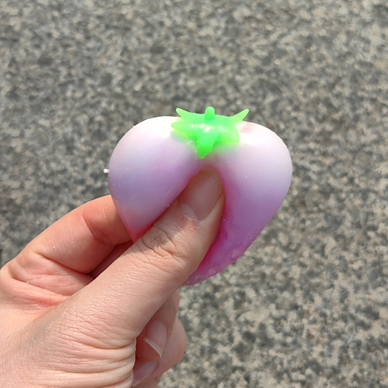 Novel light-changing strawberry squeeze release fruit light encounter color-changing little strawberry Pinch fun Stress-relieving toys wholesale Application Scenario