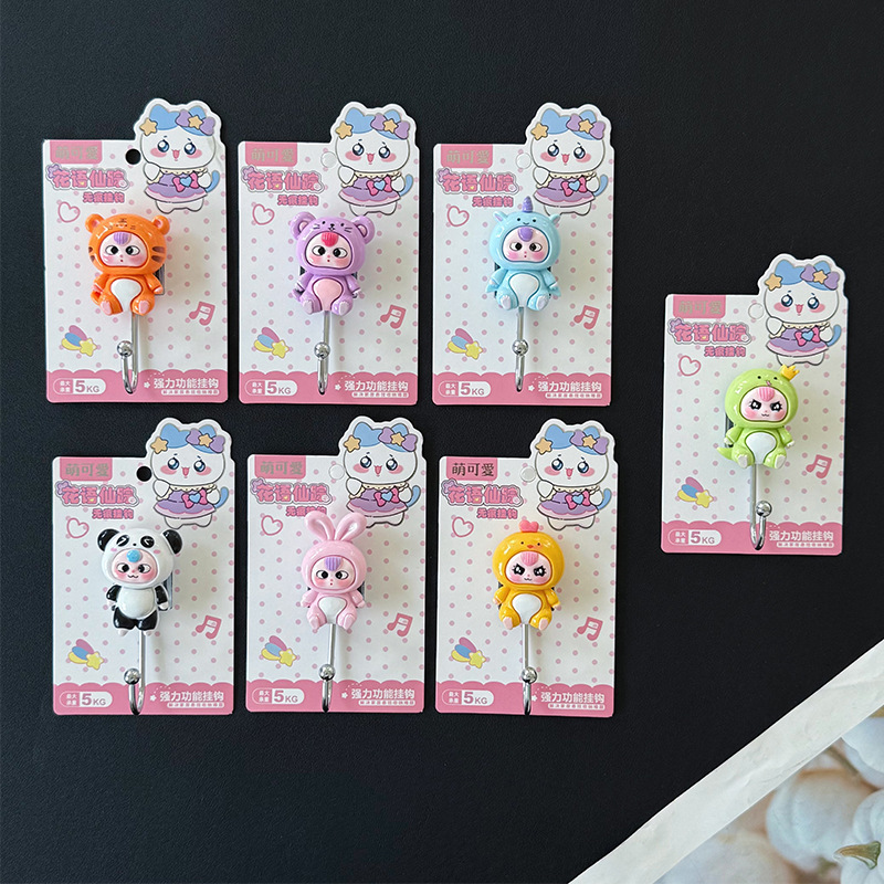 Cross-border best-selling resin cartoon cute strong adhesive key wall hanging, wall hanging hanger hook, seamless towel adhesive hook details Picture
