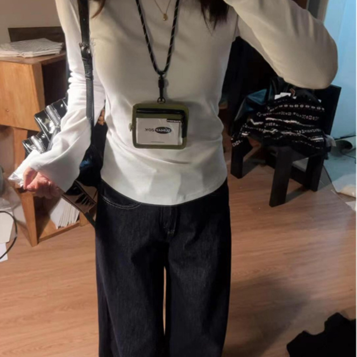 300g圆领白色内搭长袖打底衫t恤女春秋宽松纯棉百搭体恤上衣细节图