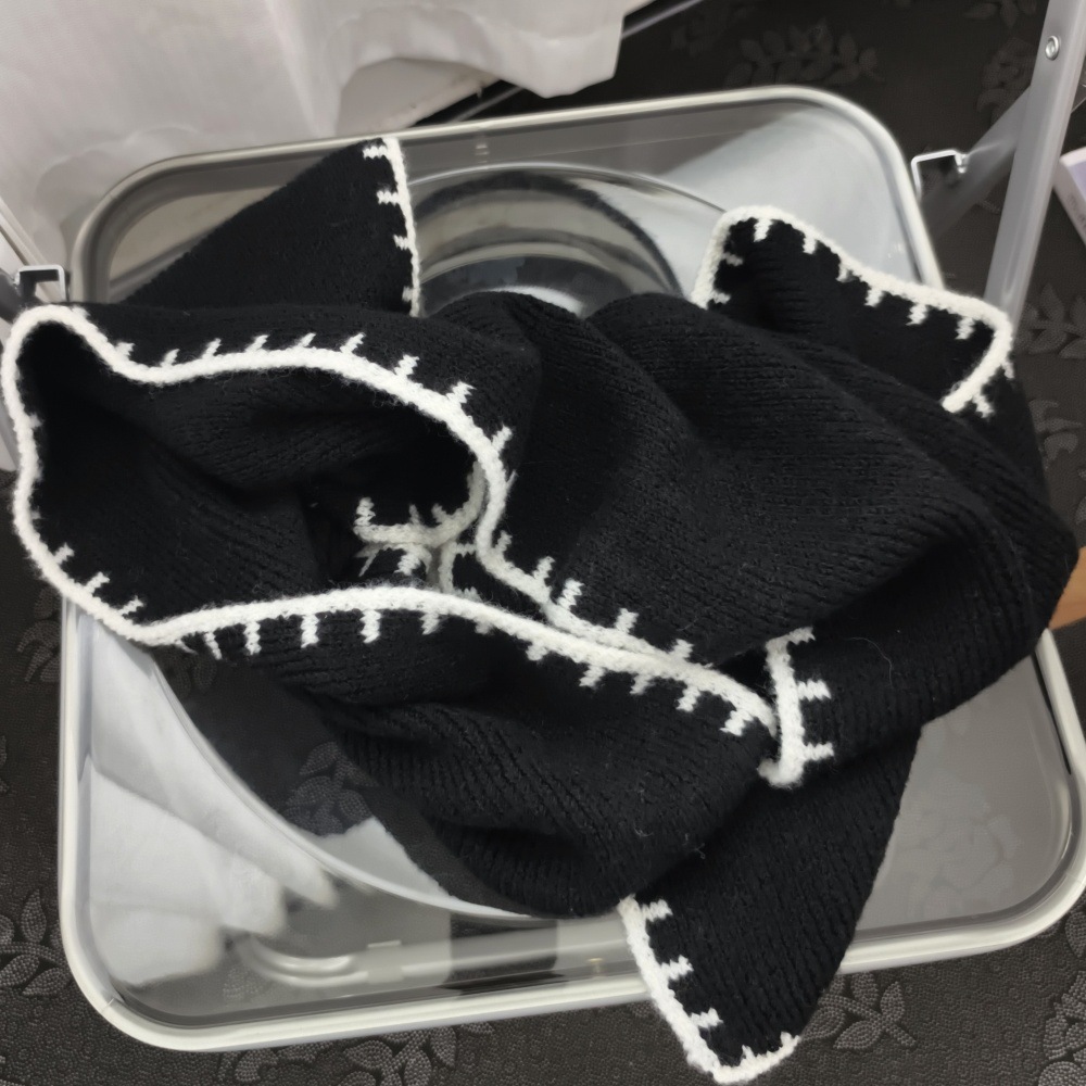 One-piece consignment for the new and cute Korean style scarves of Wooltouch in autumn and winter, suitable for both women and men. Wholesale from the school style street stall Specification image
