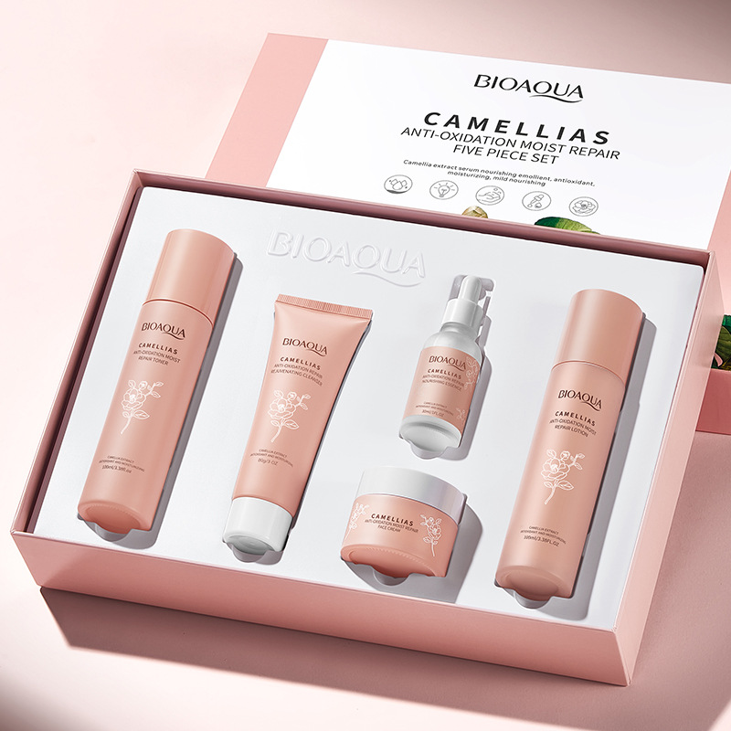 Cross-border export wholesale of all-English Camellia Five-piece set BIOAOUA Hydrating and Moisturizing Skin Care products Box Application Scenario