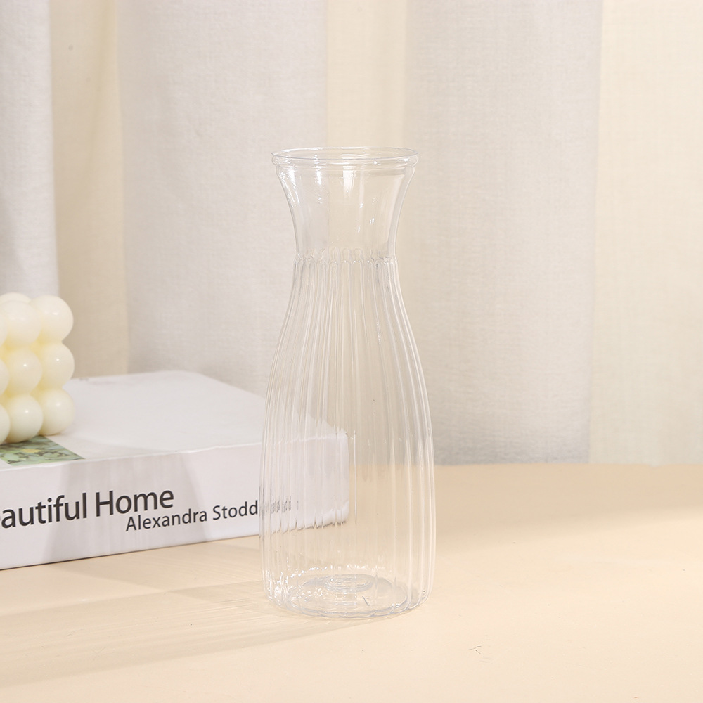 Plastic flower pot factory, transparent flower art, flower cultivation and awakening vase, modern style flower pot, fresh flower container, flower wrapping magic tool Application Scenario