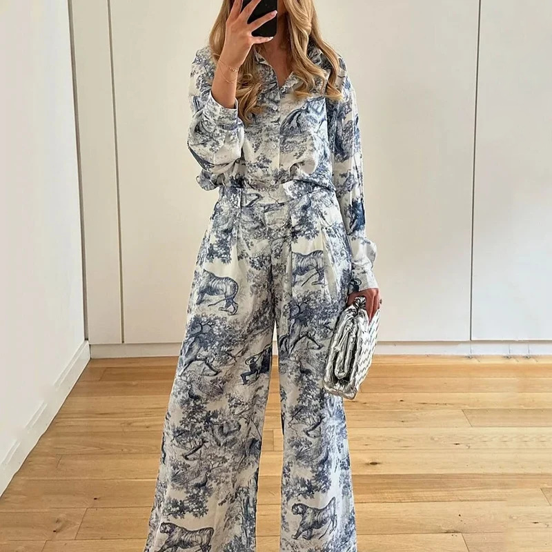 2026 Cross-border European and American women's Clothing Spring New Style Personalized Graffiti Casual Lapel Shirt Long-sleeved Fashion Set Application Scenario