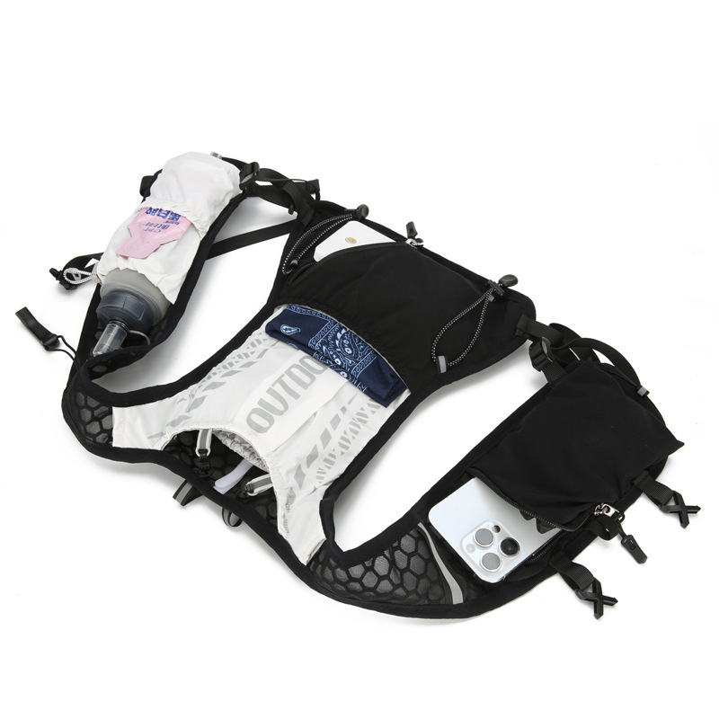 Outdoor sports water bags, hiking, running, cycling, backpacks, cross-country and mountaineering backpacks, cross-border water bag packages Application Scenario