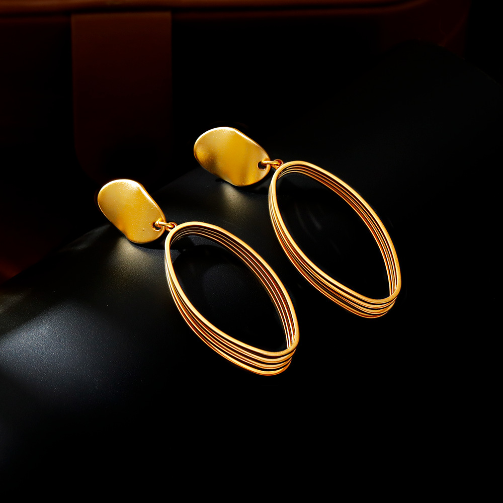 Hyacinth aretes chic coreanos ethos pendientes de viento simples ethos de moda ethos de oro mate ethos de metal geométrico esbeltas pendientes