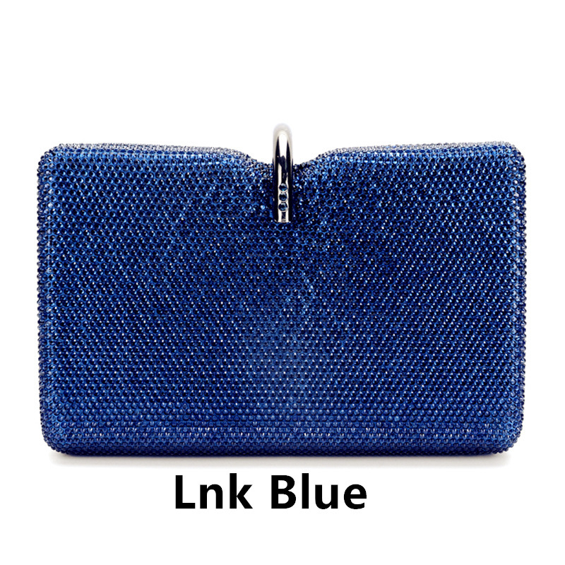 Hand-held bags, evening gowns, cross-border ladies' dinner bags, party and wedding diamond, crystal and water diamond bags, European and American hand-held bags Application Scenario