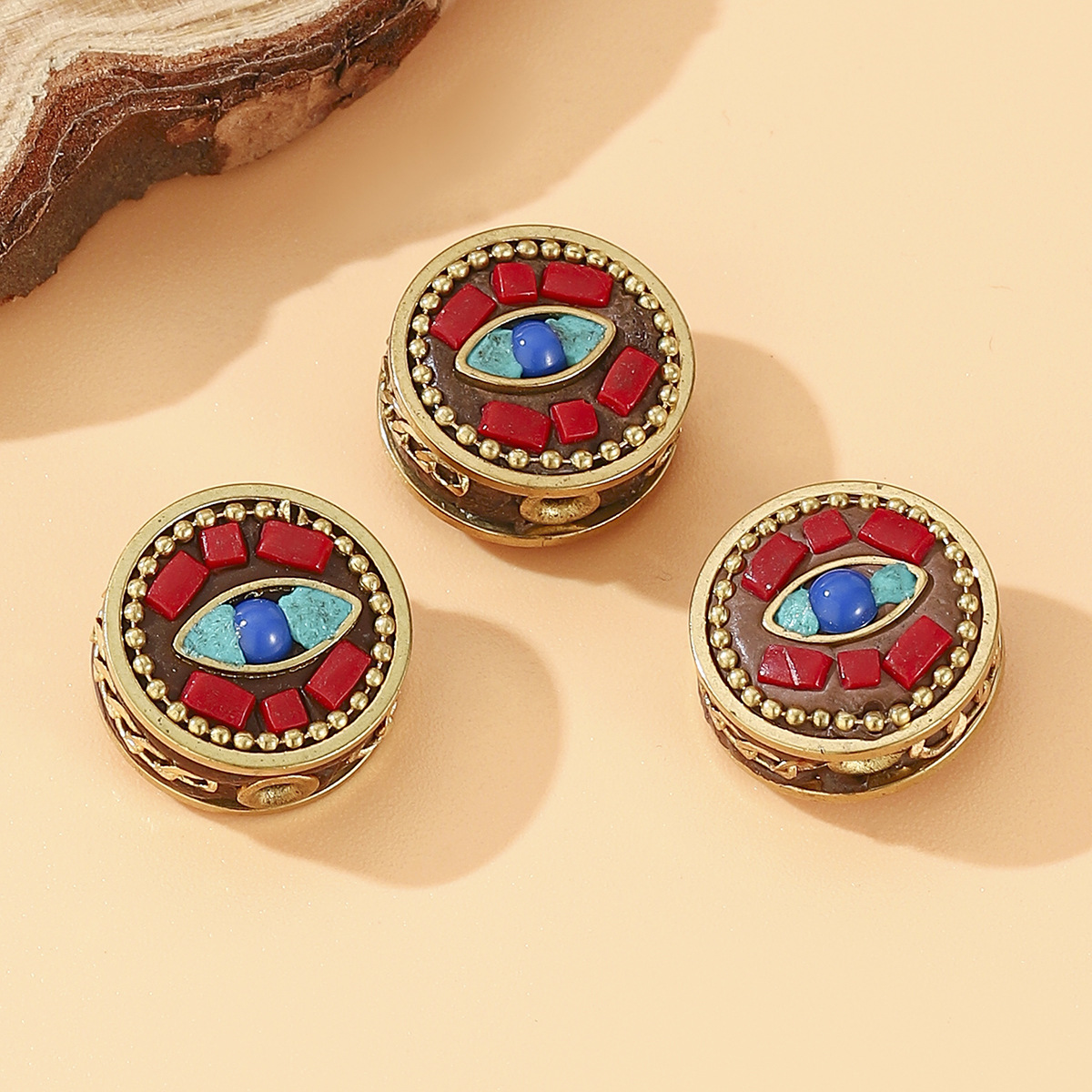 Tibetan-style Nepalese beads, loose beads, copper beads, back cloud inlay, retro ethnic style DIY jewelry accessories, spacer beads, bucket beads Application Scenario