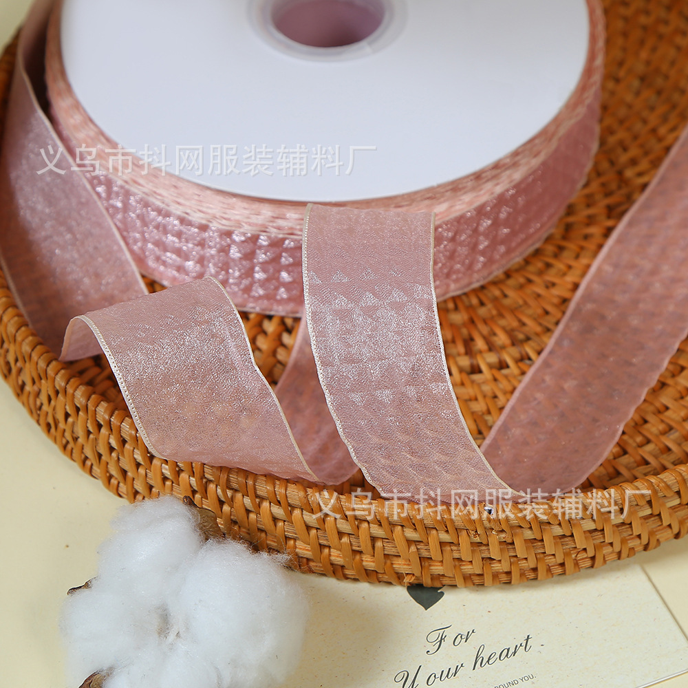 3.6cm bubble yarn, ribbon, lace, wrapped snow yarn, bow, tie, bouquet, woven ribbon, and colorful ribbon packaging Application Scenario