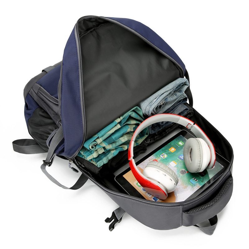 登山、徒步包实物图