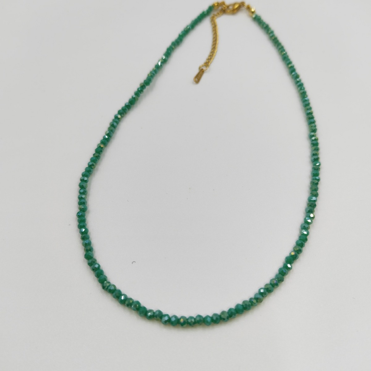 Korean-style exquisite and fashionable glass crystal necklace, versatile and elegant collarbone chain, light luxury necklace factory wholesale