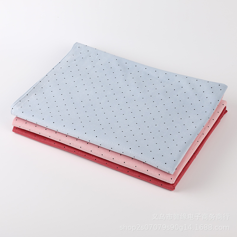 桃皮绒布料卷材/面料/华达呢/布料涤纶/制服布料白底实物图