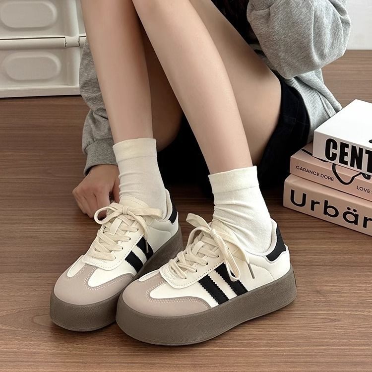 Shoes/万有引力/男鞋/运动鞋/零售运动鞋产品图