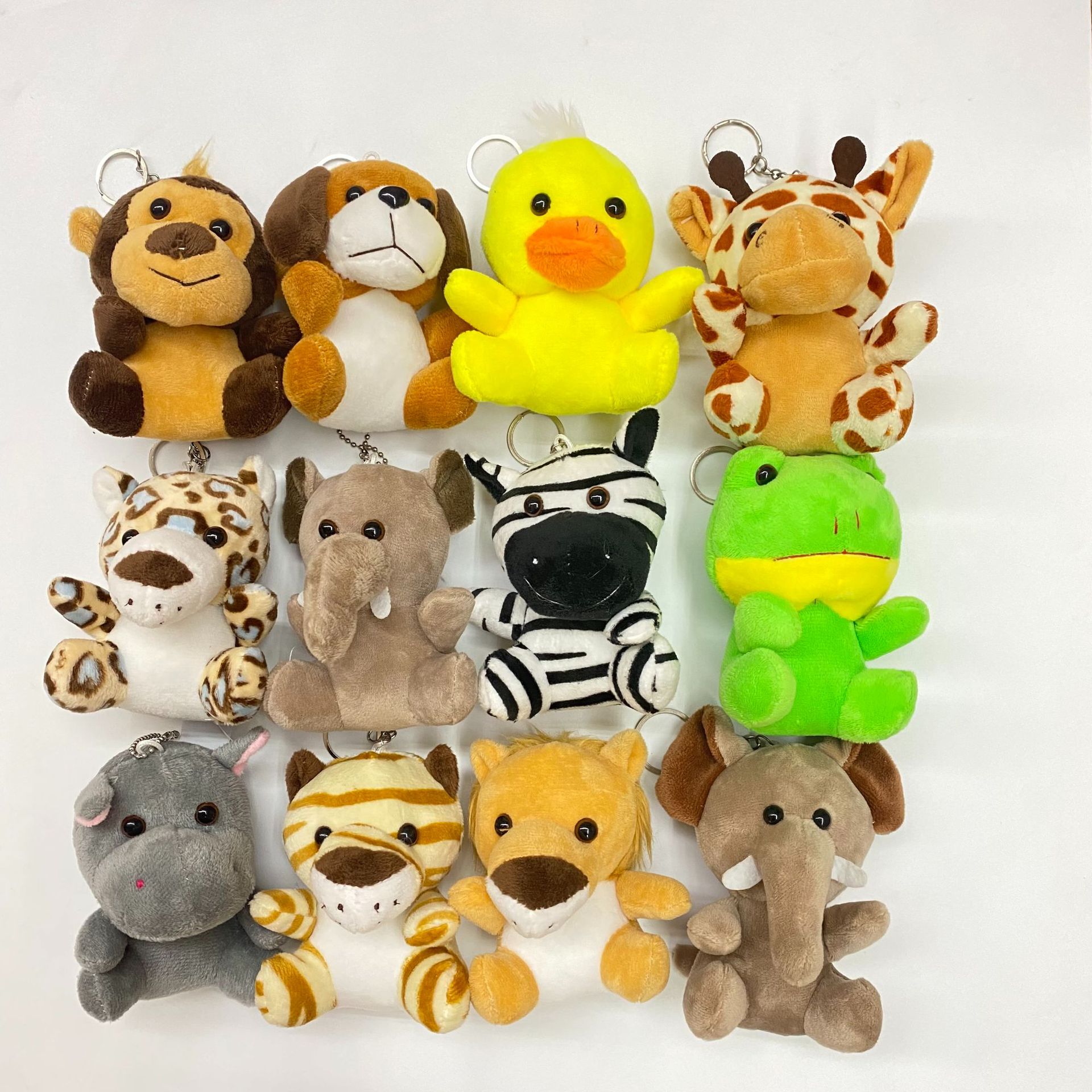 Wholesale of cross-border forest and jungle animal pendants, cartoon dolls, plush toys, backpacks, car keychains and dolls