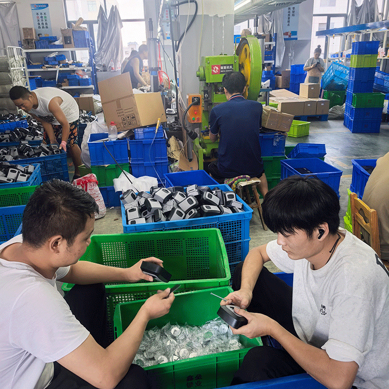 Cross-border foreign trade password key box, decoration password lock, padlock, door home safe, construction site homestay password box Application Scenario