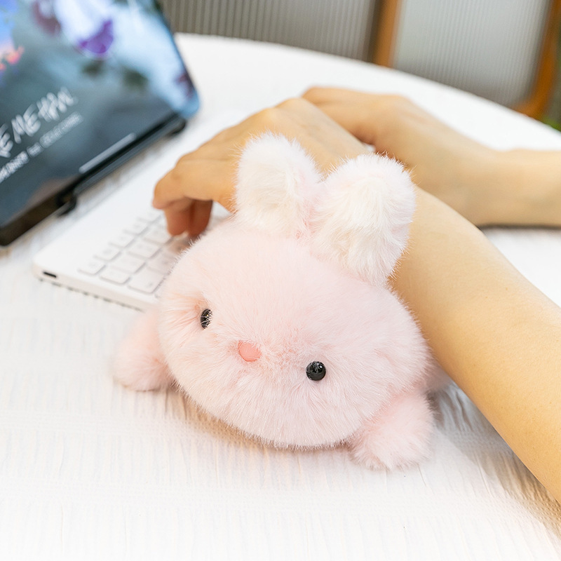 Wholesale of stuffed panda plush toys, scented brown bear palm treasure, wedding scattering powder rabbit, office sloth desk decoration details Picture