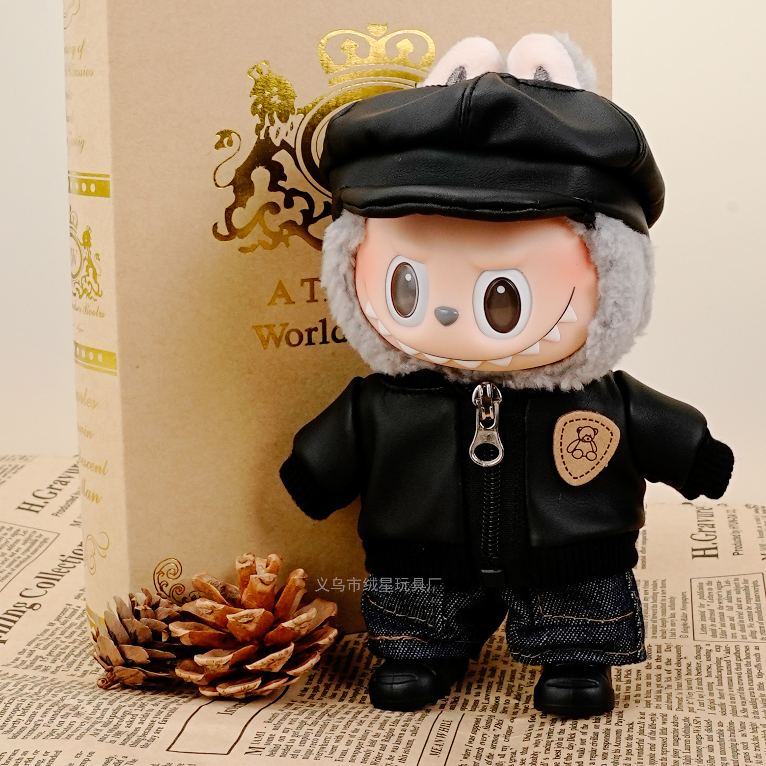 In-stock Labub clothing, leather jacket, jeans set, first, second and third generation vinyl dolls, Labub accessory replacement set Application Scenario