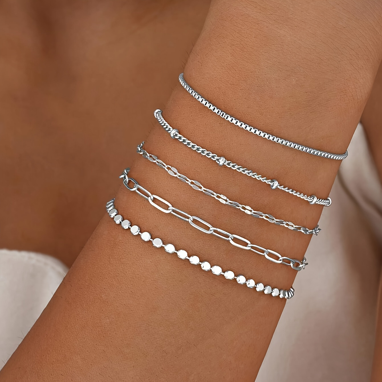 Amazon 5-piece bracelet set, European and American cross-border metal Figaro chain women's bracelet set, fashionable and simple bracelet details Picture