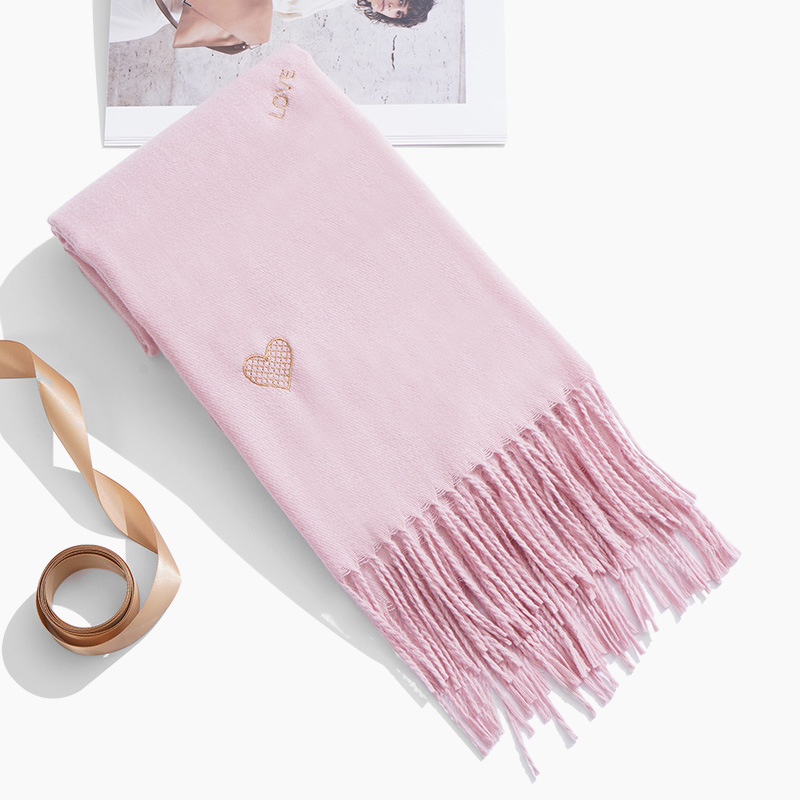 Birthday gift scarf gift box set, thickened and fleece shawl for girls in autumn and winter, a practical warm gift for your girlfriend Specification drawing