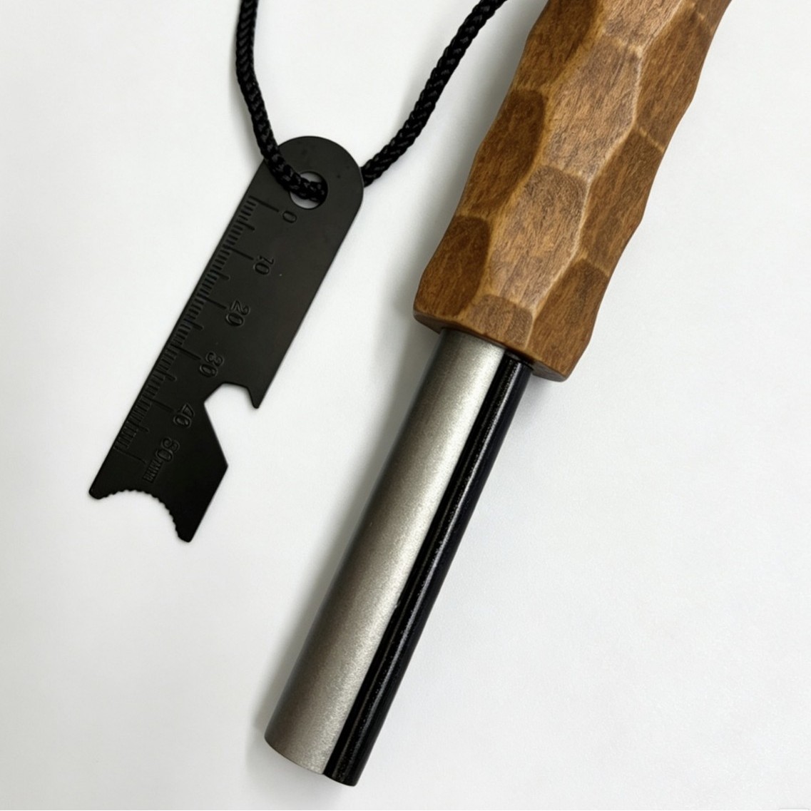 New survival camping flint magnesium rod, survivor umbrella rope, scraper, flint rod, wooden handle, flint set Item Picture
