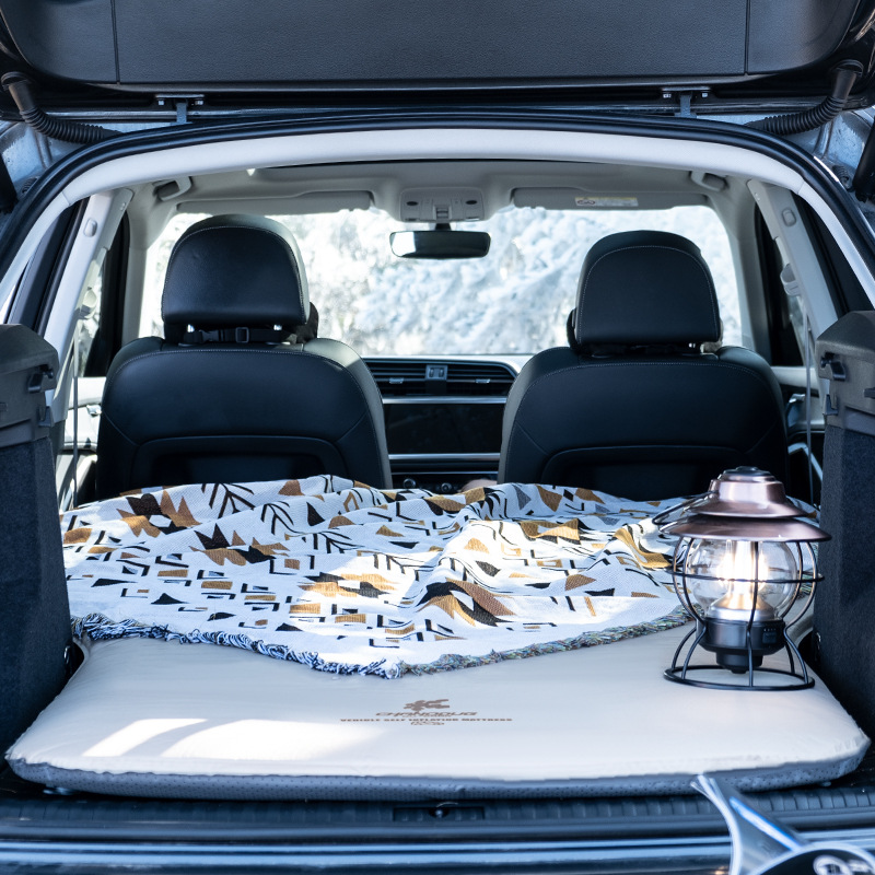 Automatic car inflatable mattress, outdoor tent, cheese floor mat, modely self-driving tour universal car rear sleeping mat details Picture