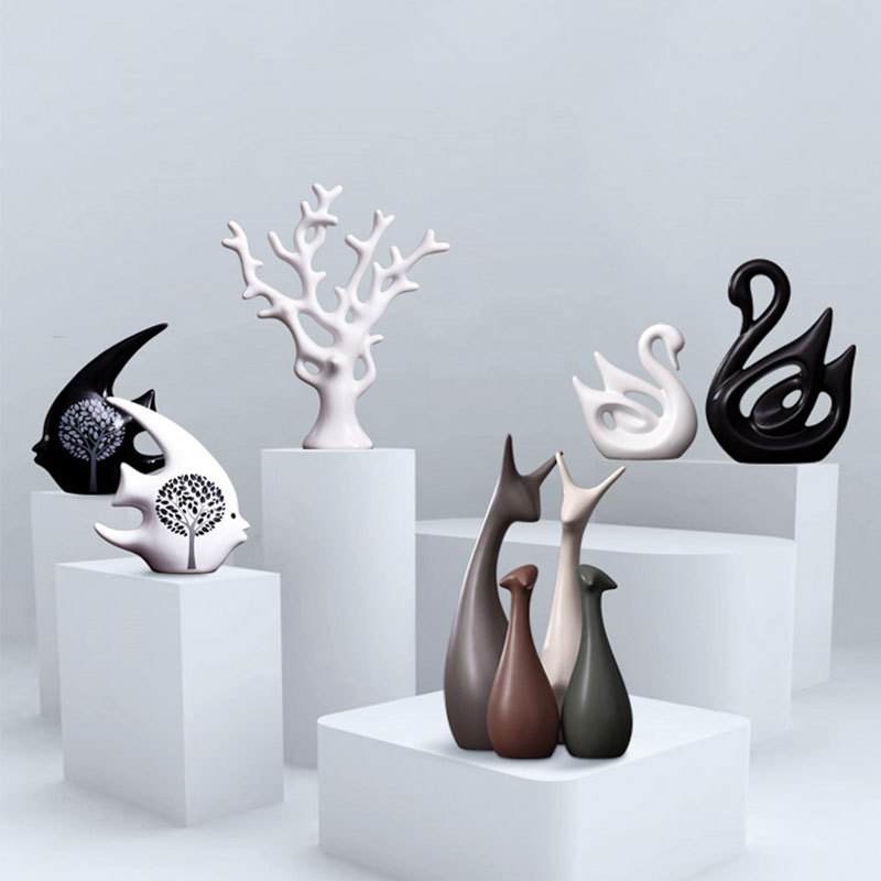Wholesale of Nordic ceramic ornaments, TV cabinets, wine cabinets, home decorations, creative deer handicrafts and housewarming gifts Application Scenario