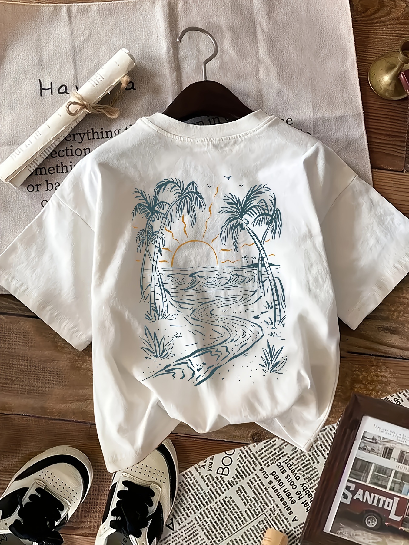 TWomen's Retro Tropical Palm Tree & Sun Graphic Tee full figure