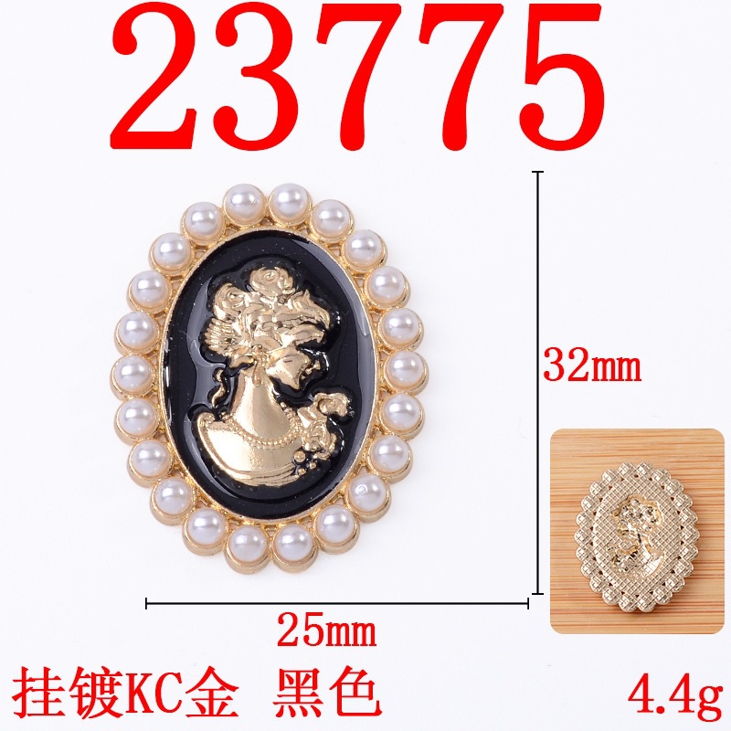 Christmas pendant decoration, Merry Christmas alloy DIY accessories, hot-selling bestsellers, pearl flower plates, diamond buttons, light luxury texture, Christmas decoration DIY accessory materials Specification image