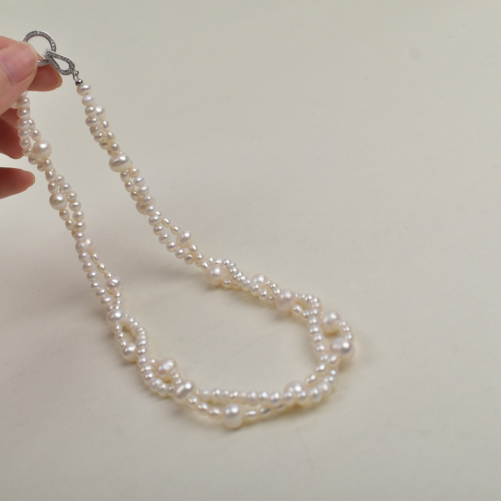 Egg round pearl Double Twist necklace 925 silver clasp natural freshwater pearl necklace, simple and elegant details Picture
