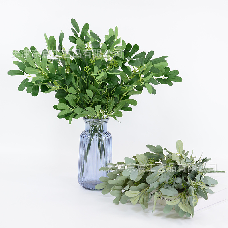 Artificial green plants and jujube leaves are bundled to create hotel landscape designs, wedding scene arrangements, flower boxes, and flower forest-themed flower wall flower arrangements Specification image