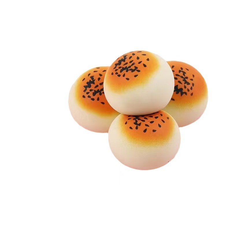 超软烂泥感流体蛋黄酥学生发泄神器玩具批发白底实物图