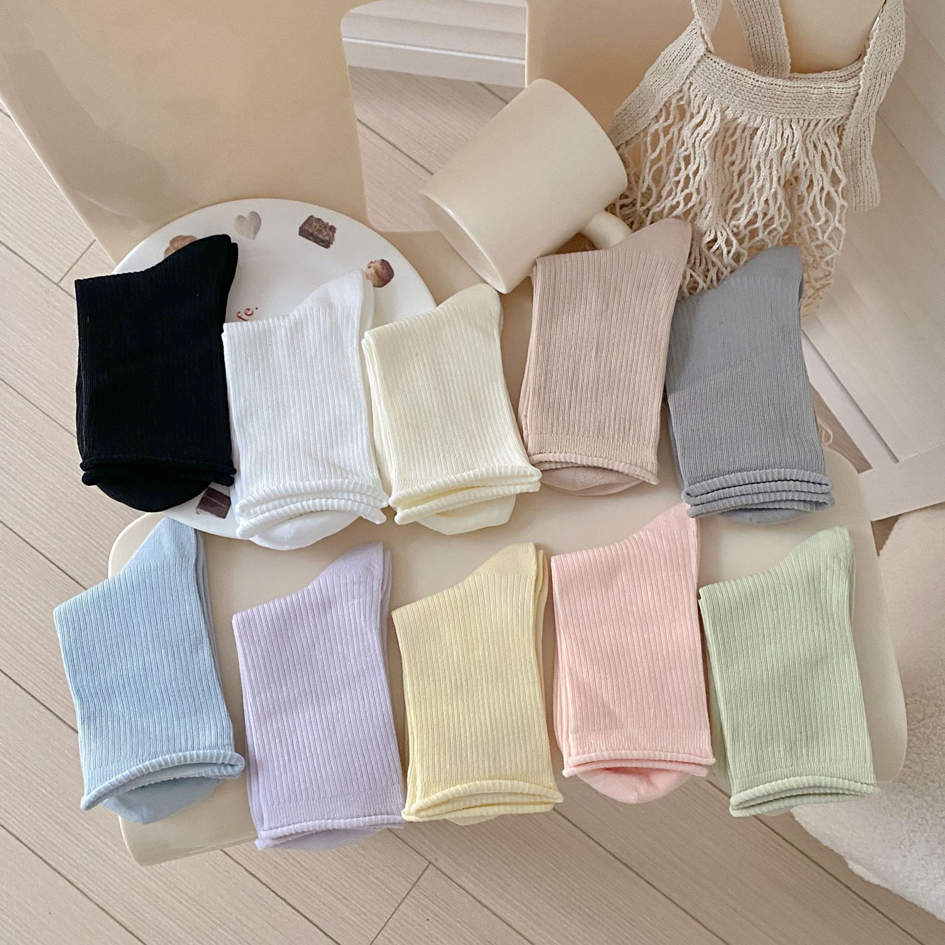 Sock stall, one-piece consignment, rolled-edge, pile socks for women, summer thin Korean style, ins solid color, simple and versatile, vertical strip, loose, boneless postpartum socks, one-piece consignment details Picture