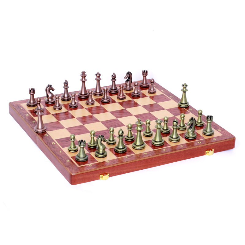 Chess metal zinc alloy folding chessboard +2 spare pieces portable chess set gift box Application Scenario