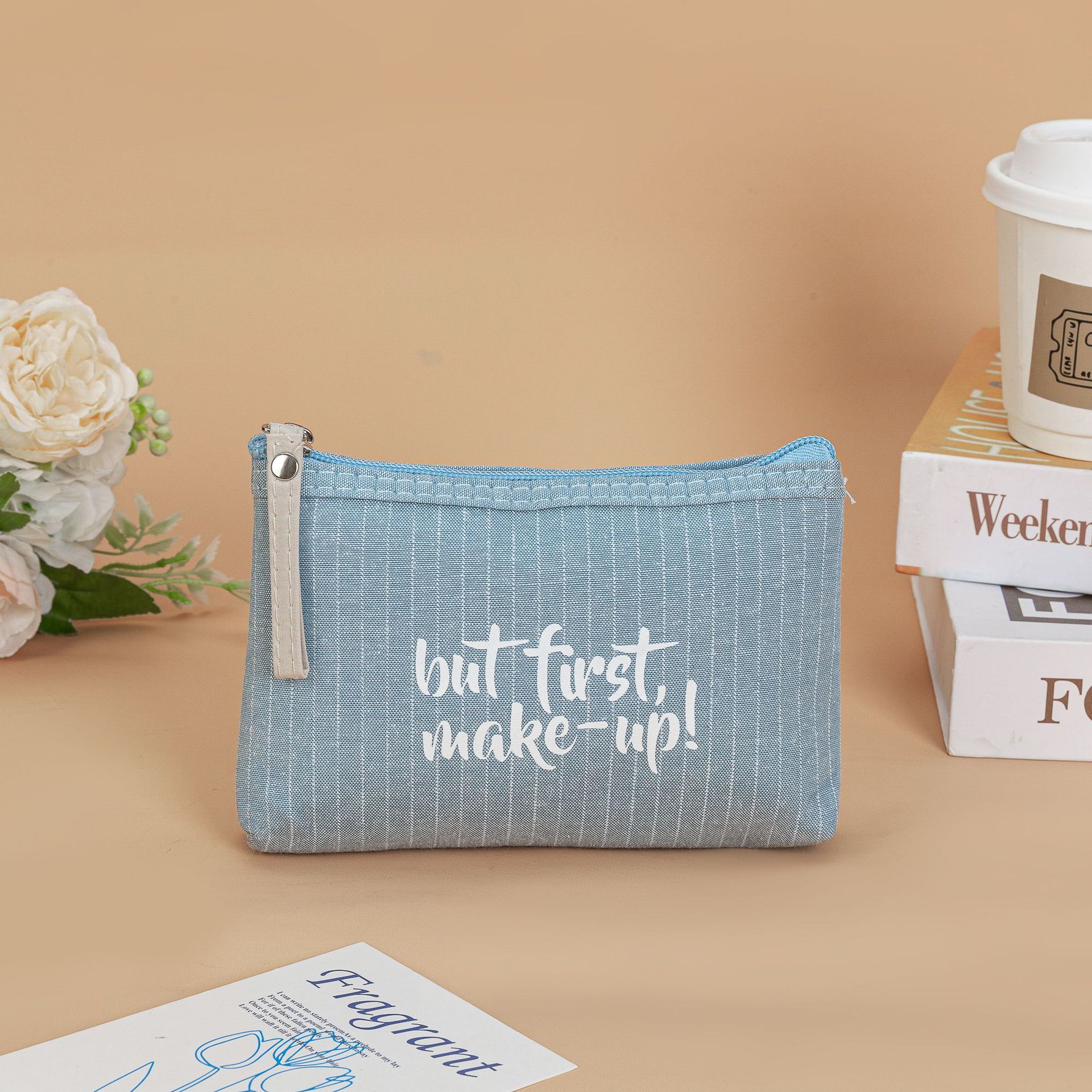 New portable English letter women's zipper makeup bag, travel toiletries storage bag and coin purse Application Scenario