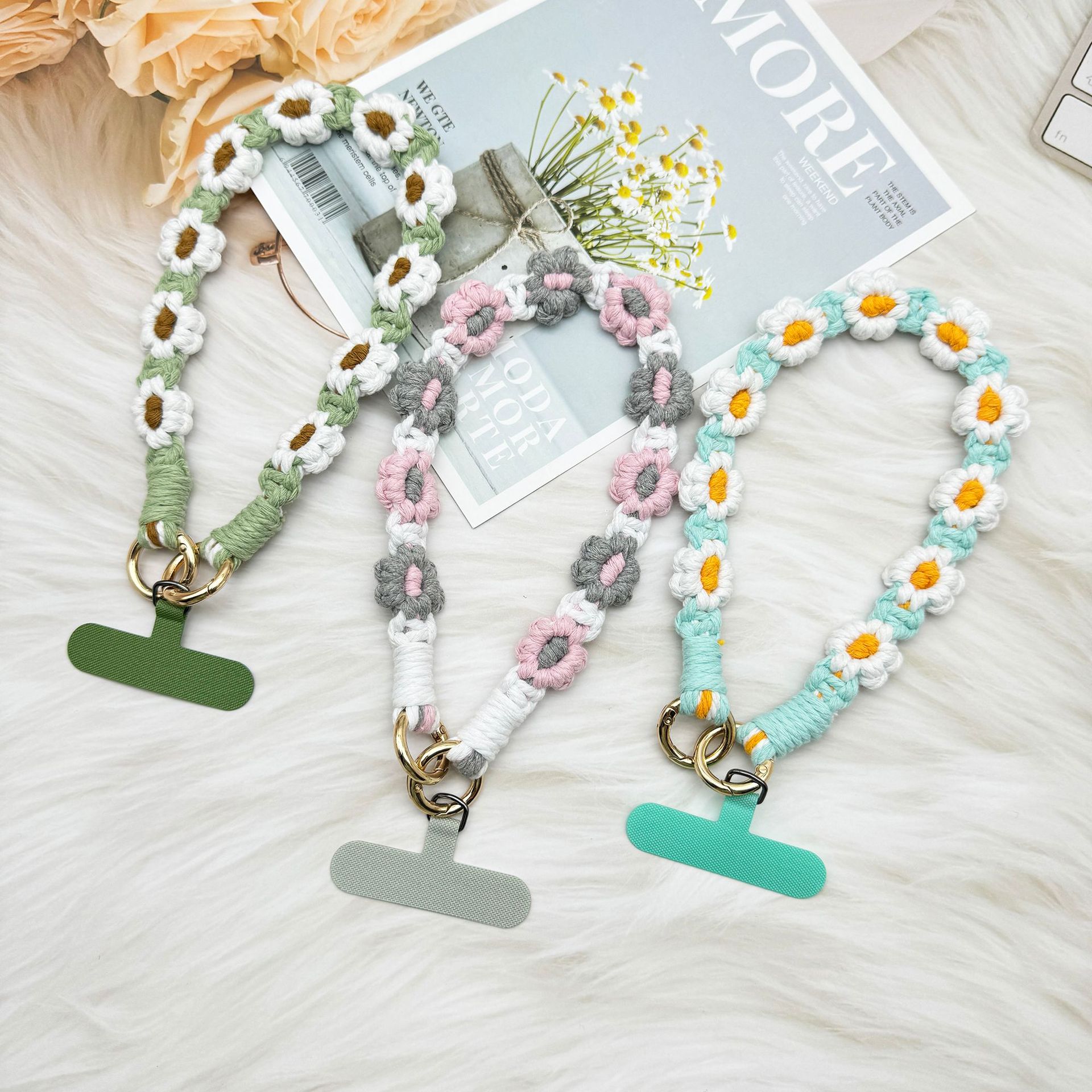 ins欧式手机挂件编织手机链小雏菊花朵编绳钥匙扣包包创意礼物女细节图