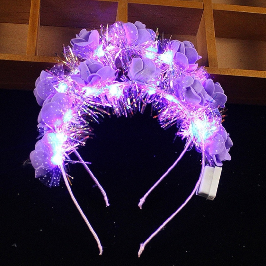 Luminous hairbands, super beautiful rose headbands, six-flower headbands, street stall promotion of headwear, toys and gifts wholesale event Specification image