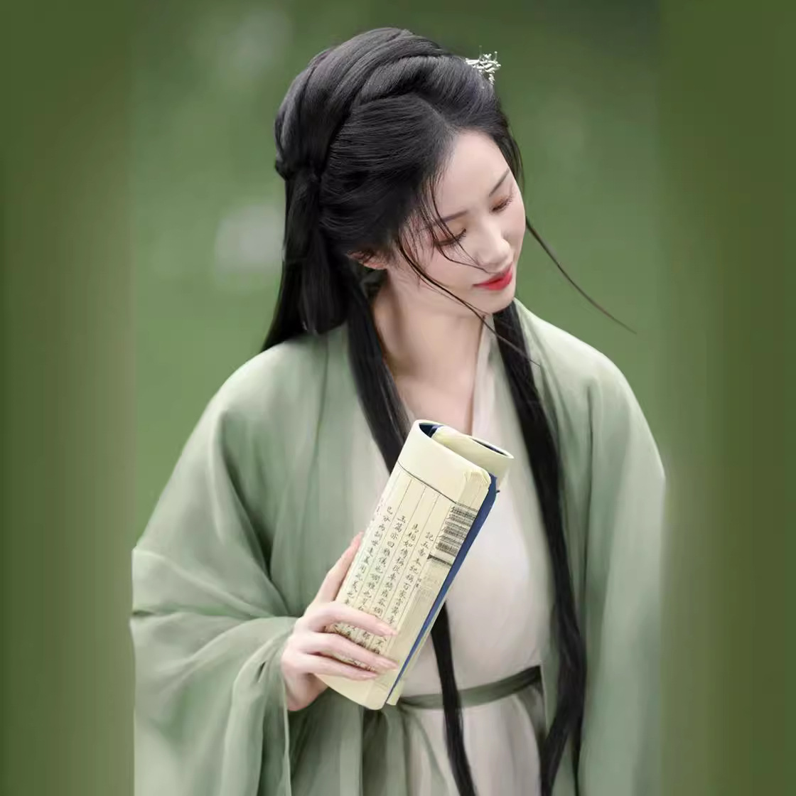 汉服女长袖中国风/明制表演服饰汉服/甲胄/表演服饰汉服/尾货产品图