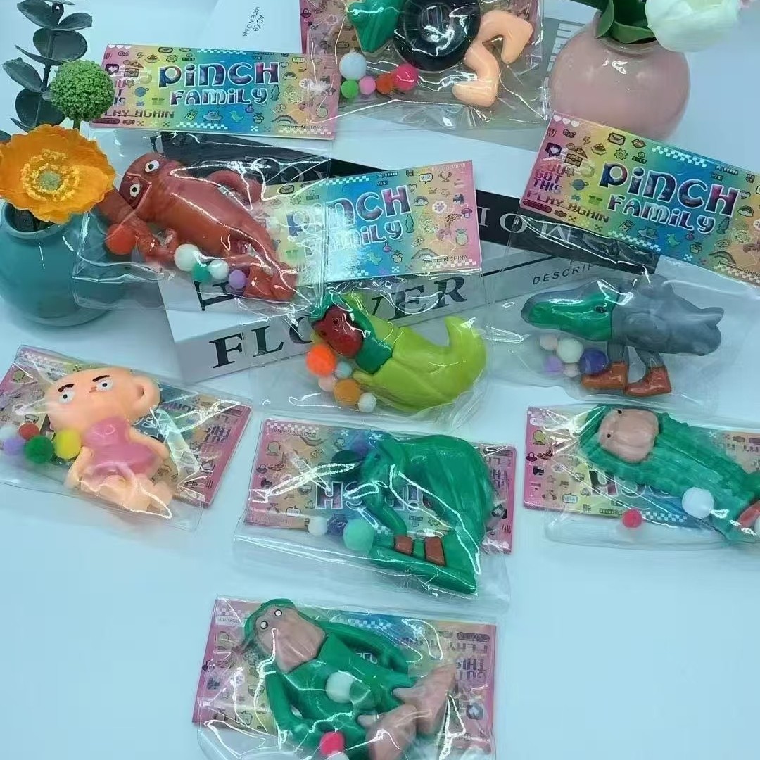 Best-selling Shan Hai Jing macaque banana card head cute wooden stick figure toys for export wholesale