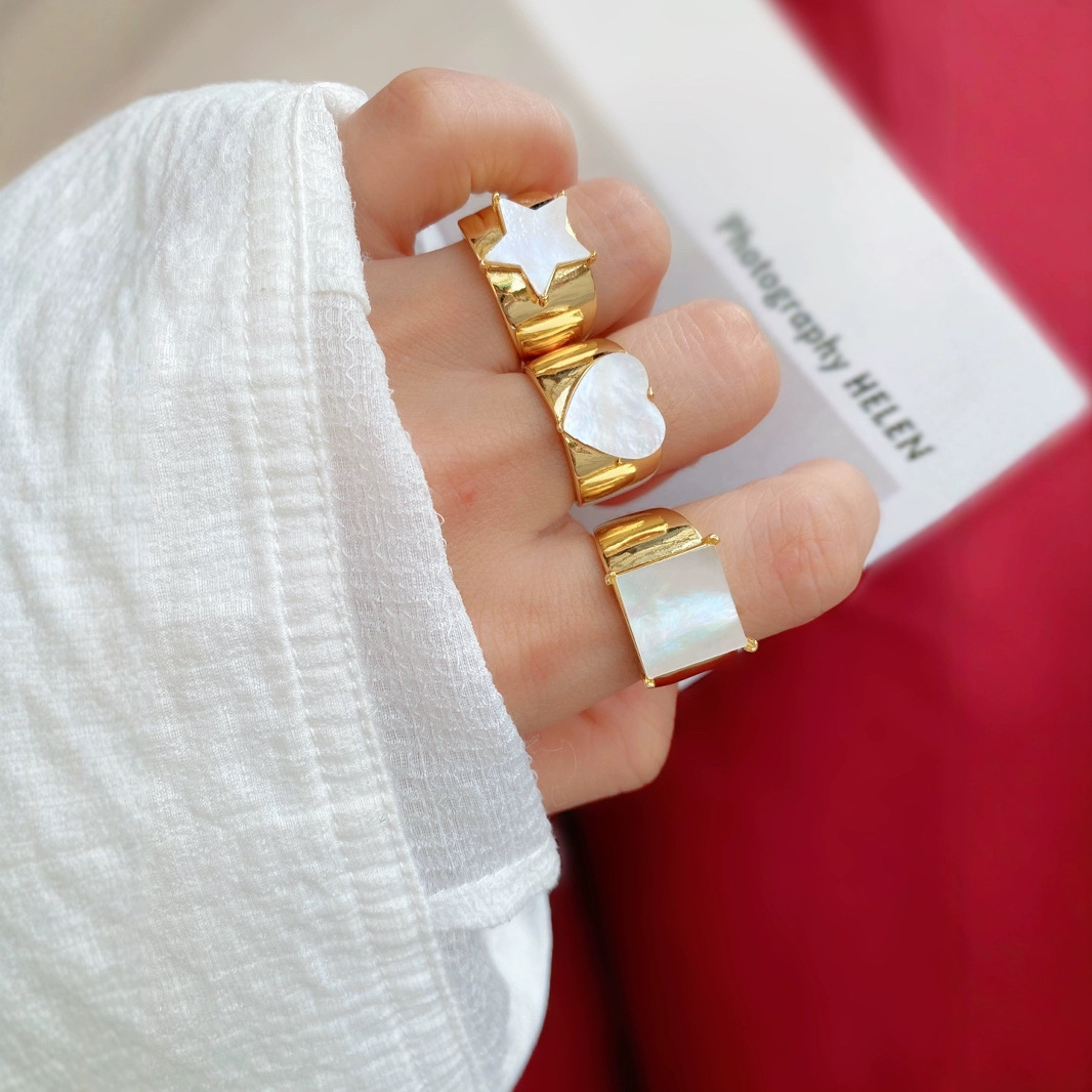 Amazon temu cross-border five-pointed star heart-shaped square shell ring women's gold-plated ring accessory, exuding a sense of luxury