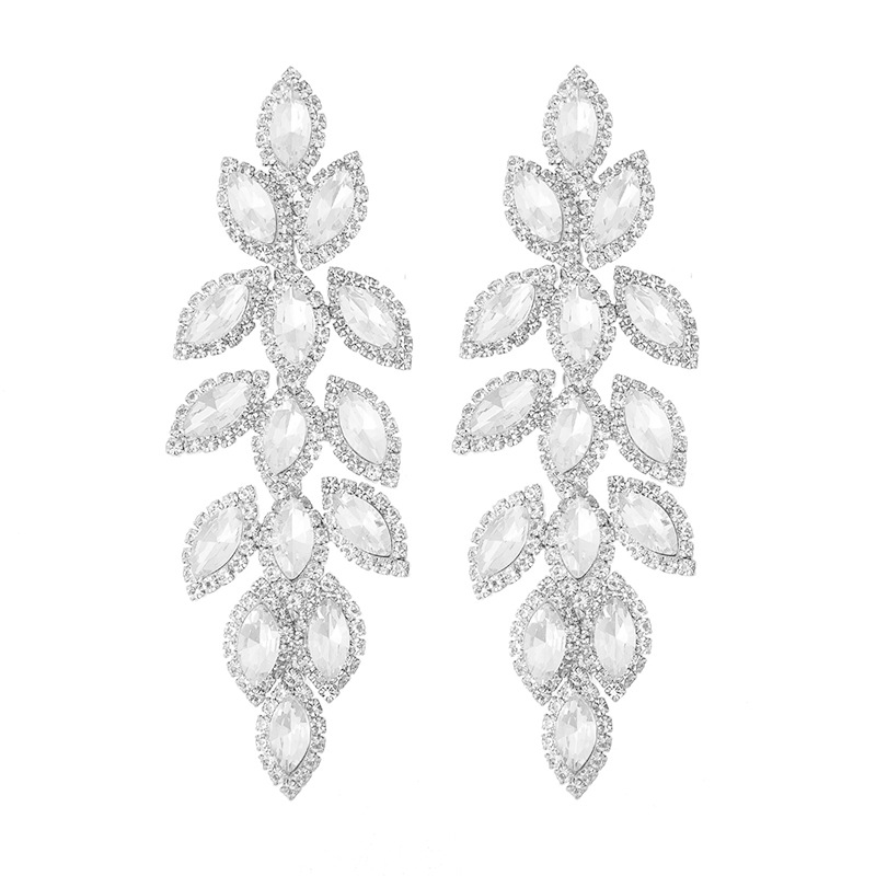 Amazon best-selling diamond Earrings, European and American exaggerated full rhinestone leaf-shaped long claw chain earrings accessory Earrings versatile accessory for women Item Picture