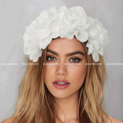 New European and American mesh rose headband, colorful Christmas carnival party headwear, fashionable large flower bride's hair accessory Application Scenario