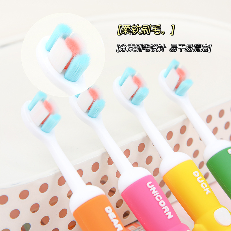 婴儿牙刷/牙膏实物图