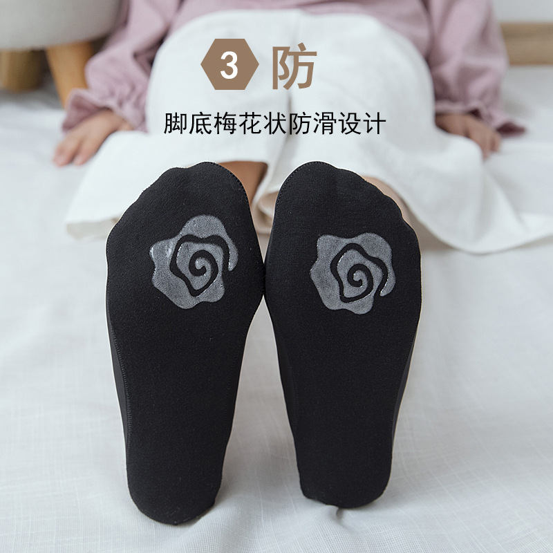 Ice Silk Boat socks for women's summer, thin and seamless socks, Zhuji women's high heels, anti-slip shallow mouth invisible socks wholesale Application Scenario