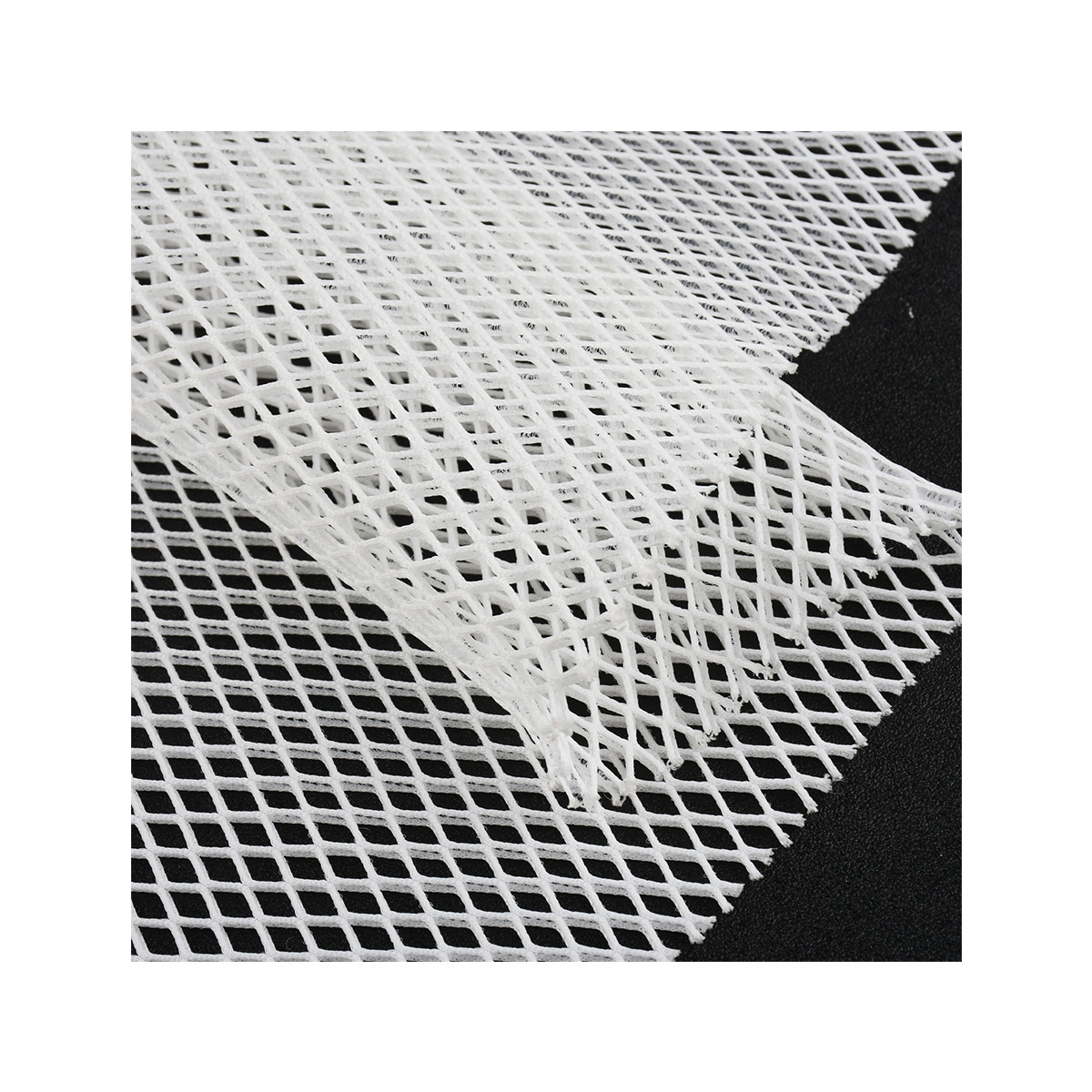 B567 sandwich mesh fabric for sports protective gear, seat cushion fabric, bags, shoes, accessories, mesh fabric, breathable mesh Application Scenario