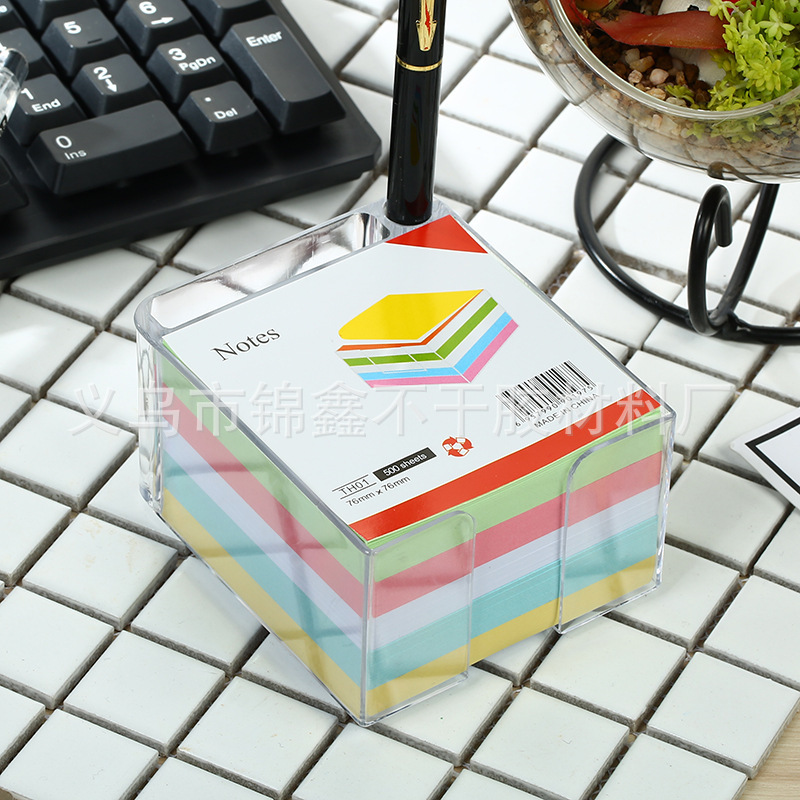 New best-selling model: Transparent box with pen holder, 76*76 glue-free color sticky note paper, 500 pages Application Scenario