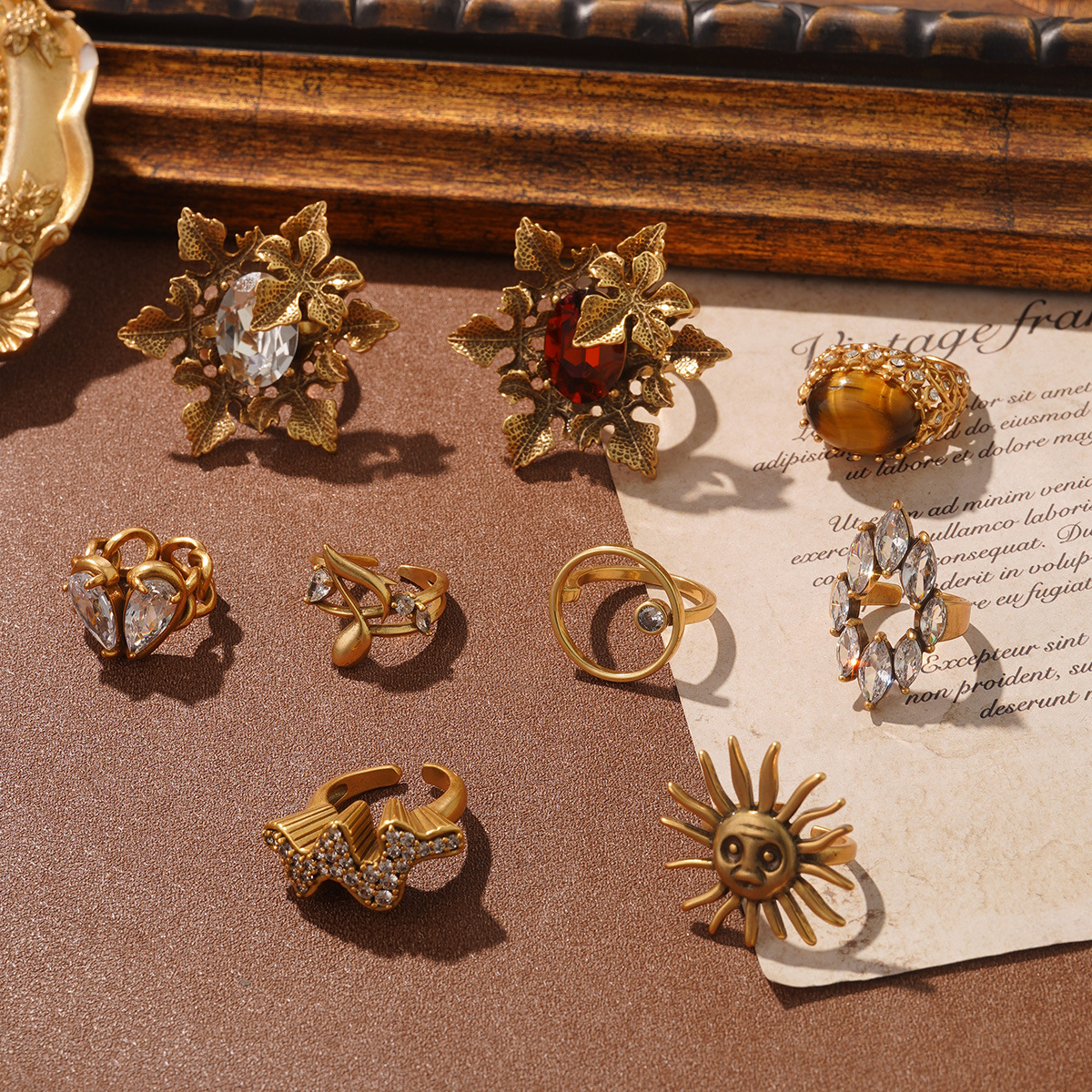 European and American cross-border jewelry design, Russian gold irregular ring, niche court style vintage light luxury ring